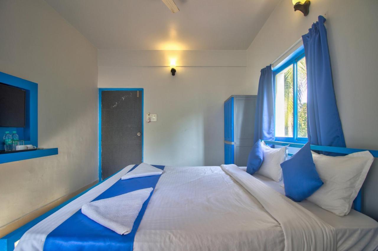 Mandrem Retreat Beach Resort Velha Goa Exterior foto