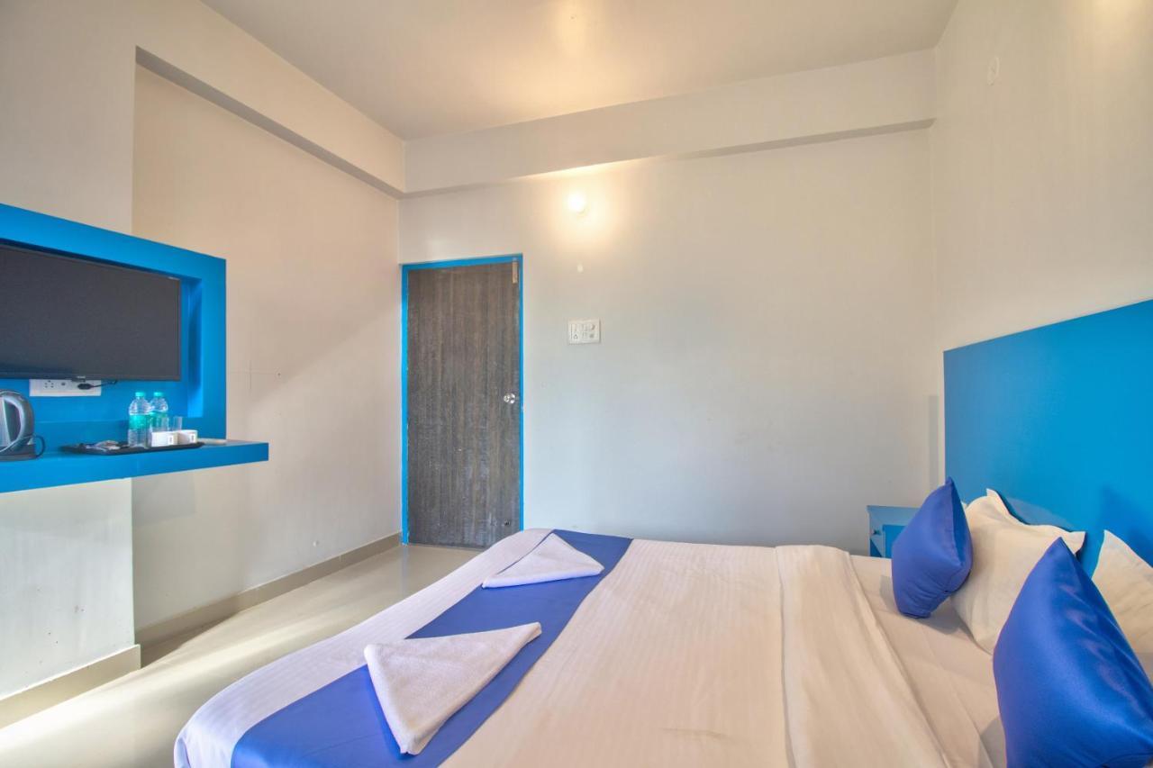 Mandrem Retreat Beach Resort Velha Goa Exterior foto