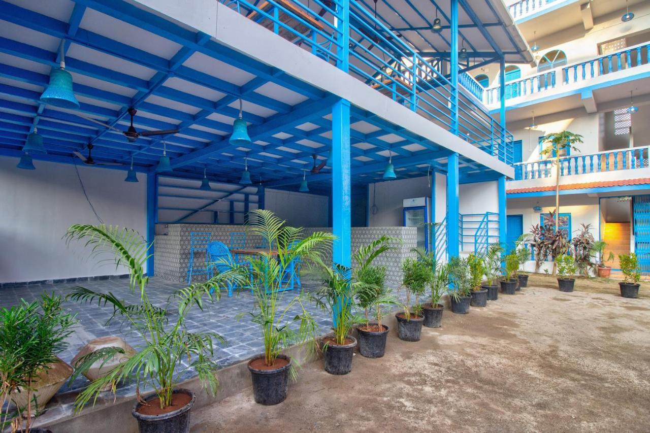 Mandrem Retreat Beach Resort Velha Goa Exterior foto