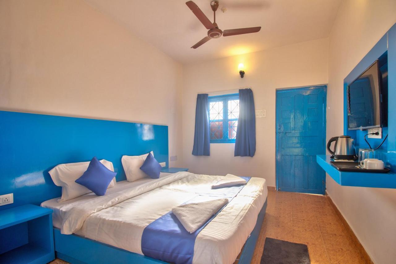 Mandrem Retreat Beach Resort Velha Goa Exterior foto