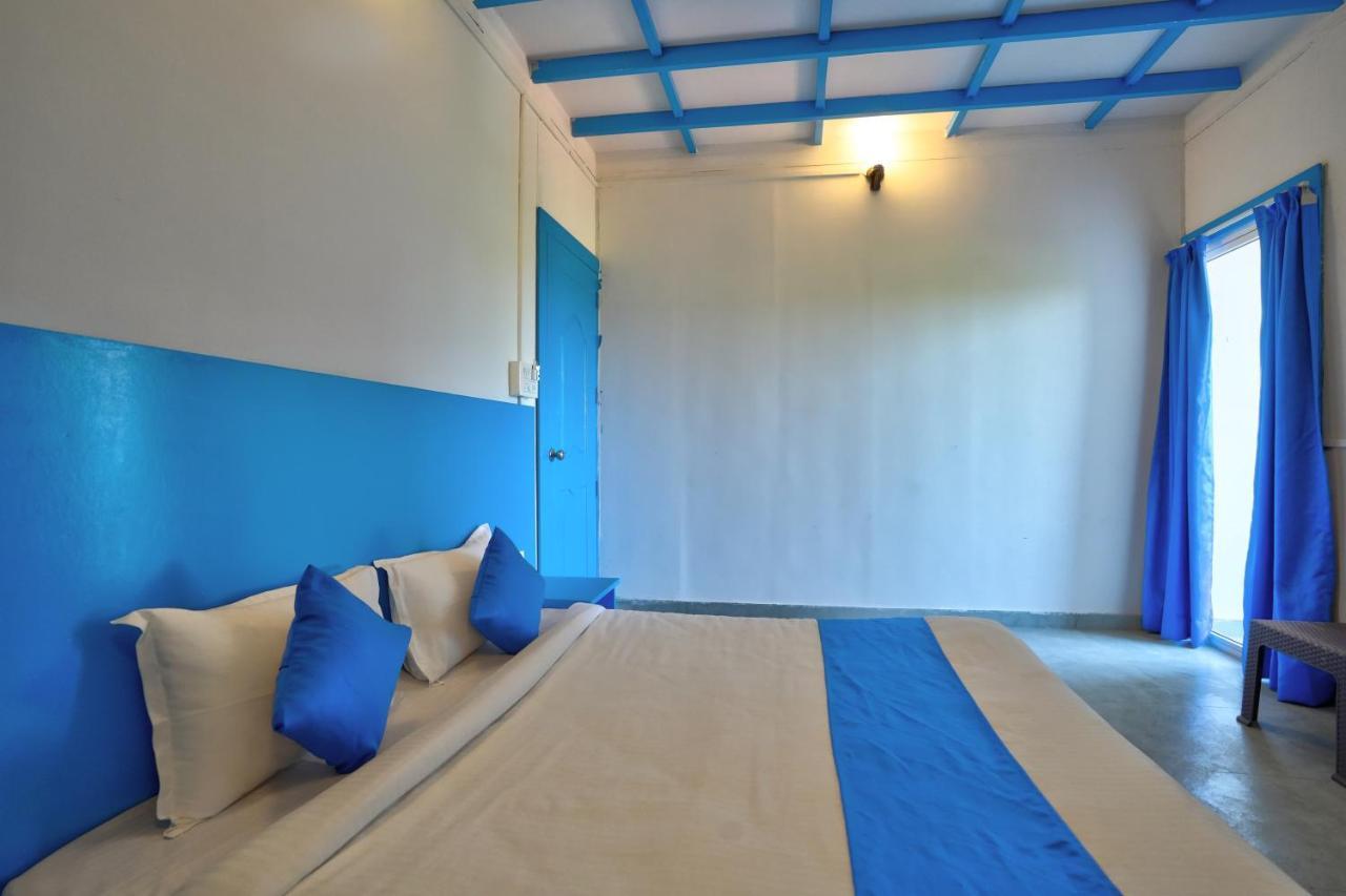 Mandrem Retreat Beach Resort Velha Goa Exterior foto